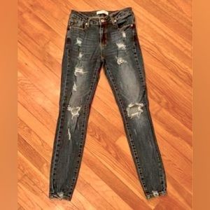 KanCan GiGi Distressed Skinny Jean-Size 27